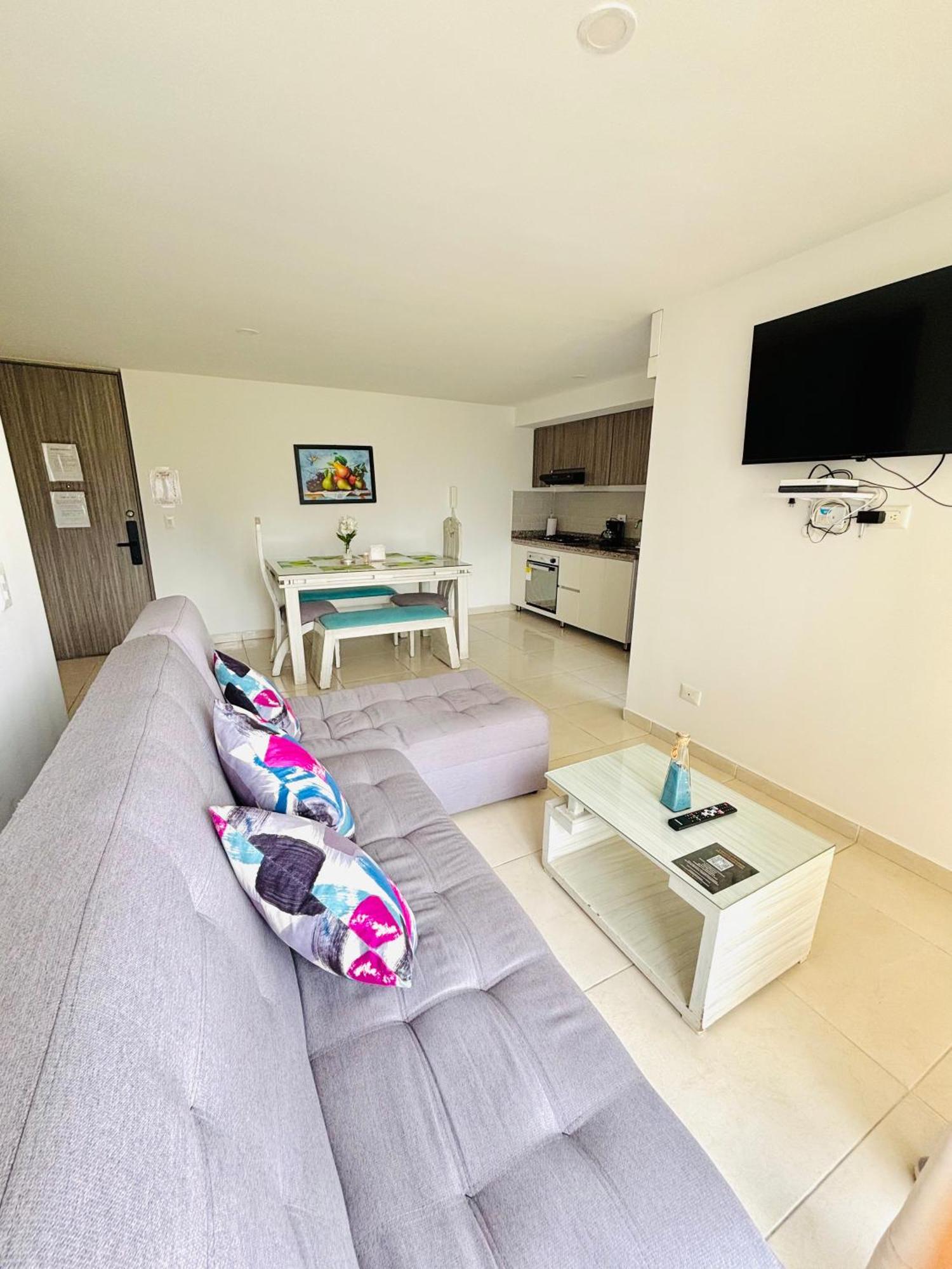 Appartement En - Parque Deportivo, Patinodromo